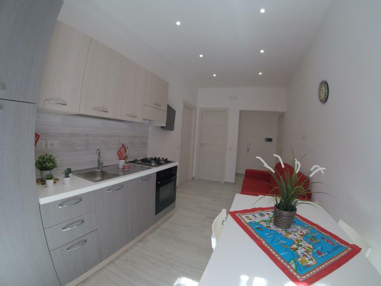 Oudeis Holidays Apartments Tropea Eksteriør bilde