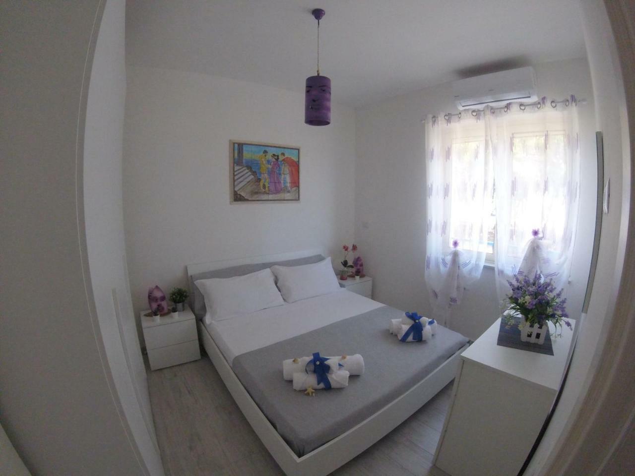 Oudeis Holidays Apartments Tropea Eksteriør bilde