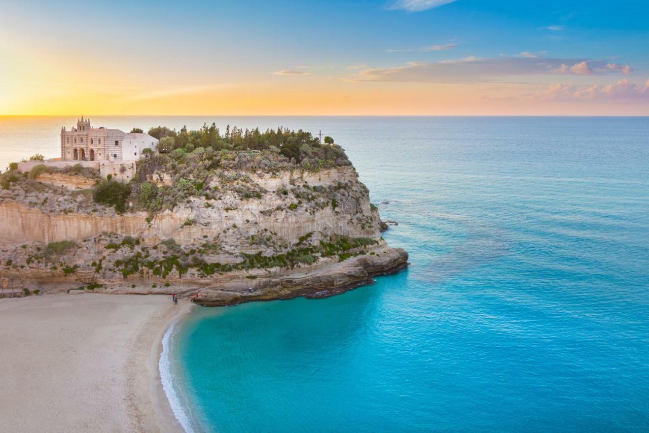 Oudeis Holidays Apartments Tropea Eksteriør bilde